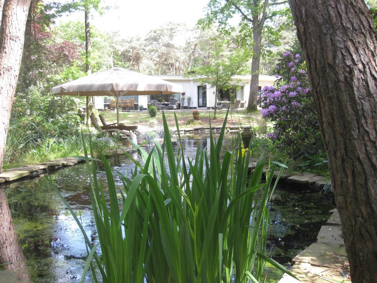 Bed and Breakfast Bosgeluk Helmond Exterior foto
