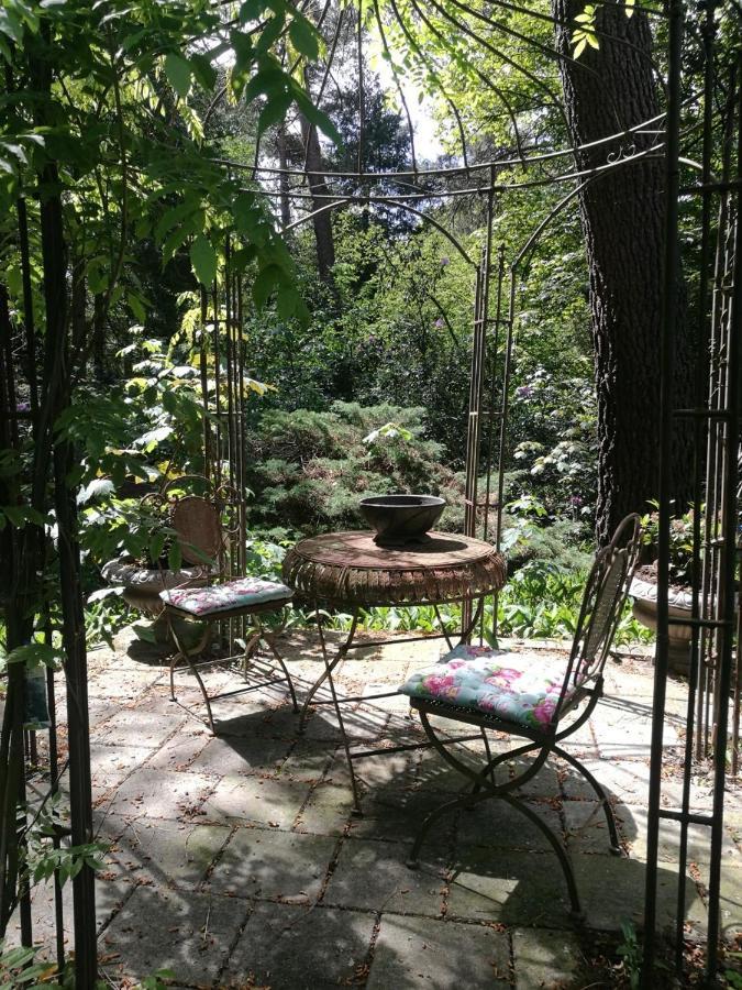 Bed and Breakfast Bosgeluk Helmond Exterior foto